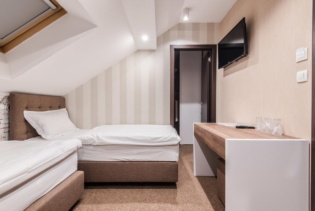 Centrum Sobe Rooms Čačak Kültér fotó